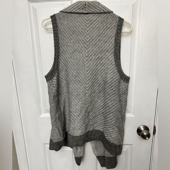 Gap open sweater vest shawl oversized knit wool blend gray white Size Medium - Picture 6 of 6